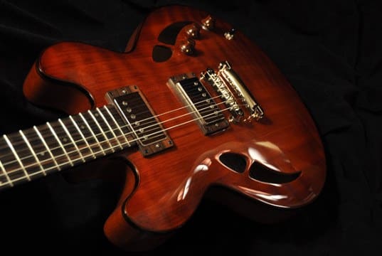 De beste Semi-Hollow Body gitaren Semi-Hollow Body gitaar reviews