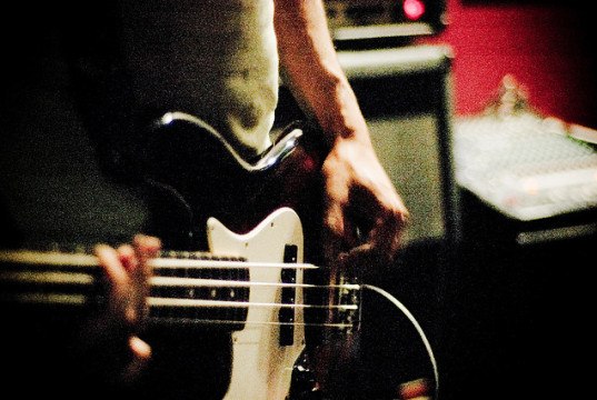 Linkshandige basgitaar kopen gids Linkshandige basgitaar kopen gids